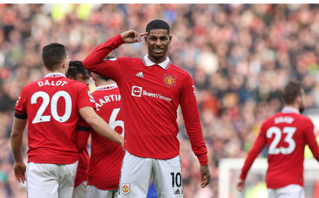 人走出目前 人走出目前