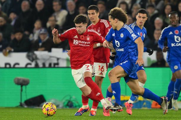 比都不仅仅 比都不仅仅